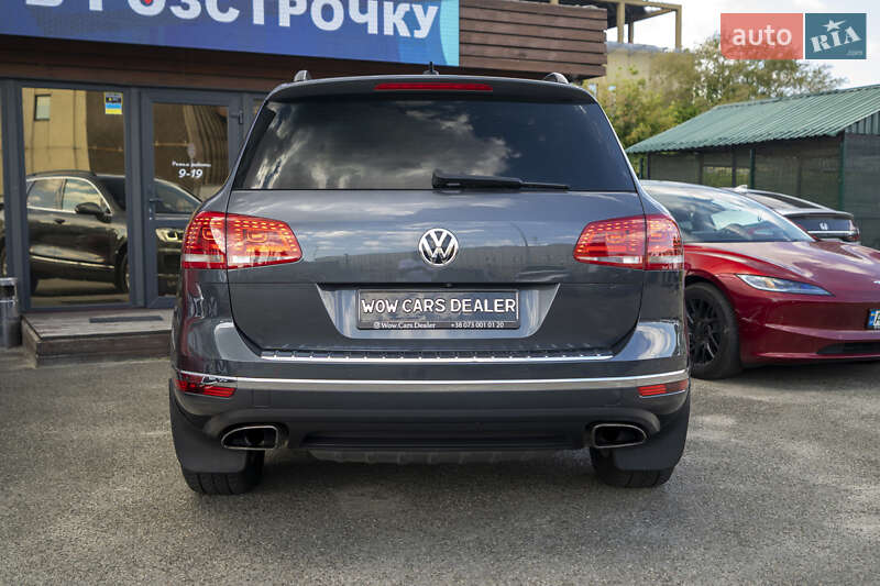 Внедорожник / Кроссовер Volkswagen Touareg 2015 в Киеве фото 12 Внедорожник / Кроссовер Volkswagen Touareg 2015 в Киеве
