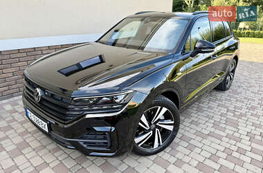Позашляховик / Кросовер Volkswagen Touareg 2022 в Чернівцях