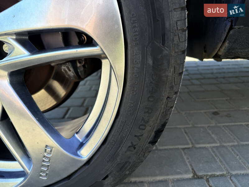 Позашляховик / Кросовер Volkswagen Touareg 2008 в Одесі