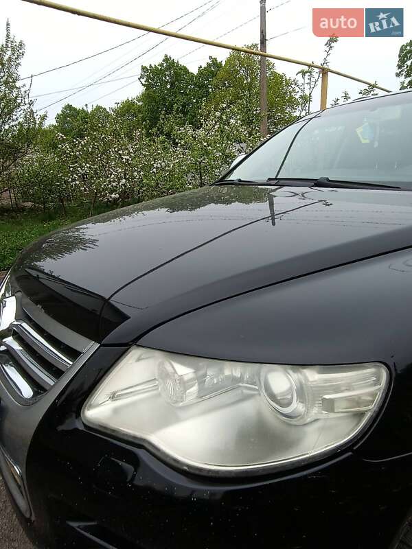 Позашляховик / Кросовер Volkswagen Touareg 2007 в П'ятихатках