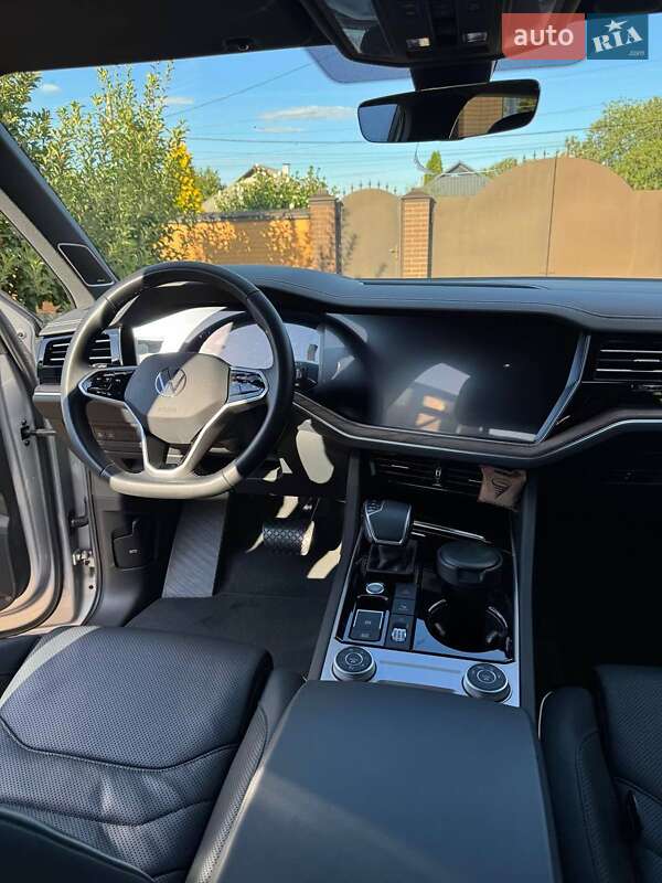 Позашляховик / Кросовер Volkswagen Touareg 2021 в Умані фото 23 Позашляховик / Кросовер Volkswagen Touareg 2021 в Умані