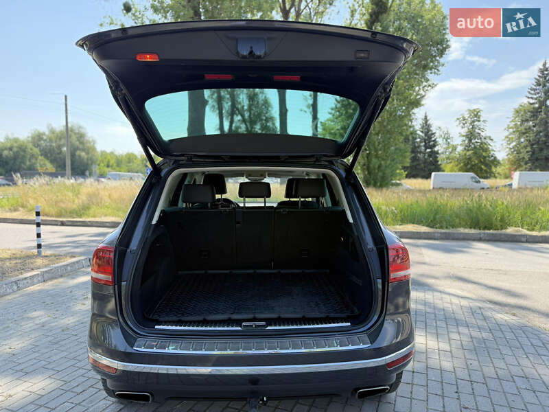 Позашляховик / Кросовер Volkswagen Touareg 2015 в Львові фото 5 Позашляховик / Кросовер Volkswagen Touareg 2015 в Львові