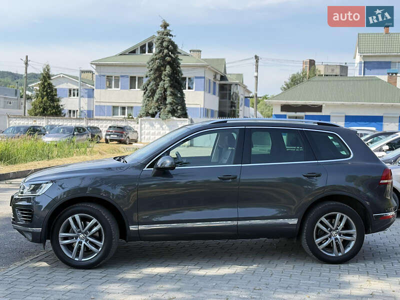 Позашляховик / Кросовер Volkswagen Touareg 2015 в Львові фото 15 Позашляховик / Кросовер Volkswagen Touareg 2015 в Львові