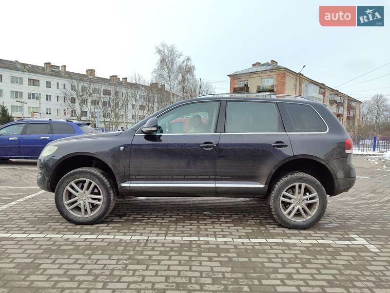 Позашляховик / Кросовер Volkswagen Touareg 2008 в Старокостянтинові