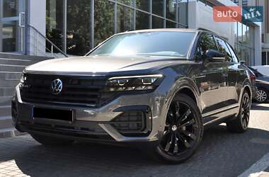 Внедорожник / Кроссовер Volkswagen Touareg 2020 в Одессе