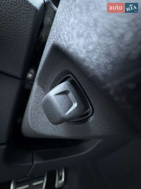 Внедорожник / Кроссовер Volkswagen Touareg 2022 в Черновцах