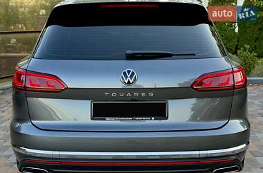 Внедорожник / Кроссовер Volkswagen Touareg 2022 в 