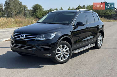 Позашляховик / Кросовер Volkswagen Touareg 2017 в Луцьку