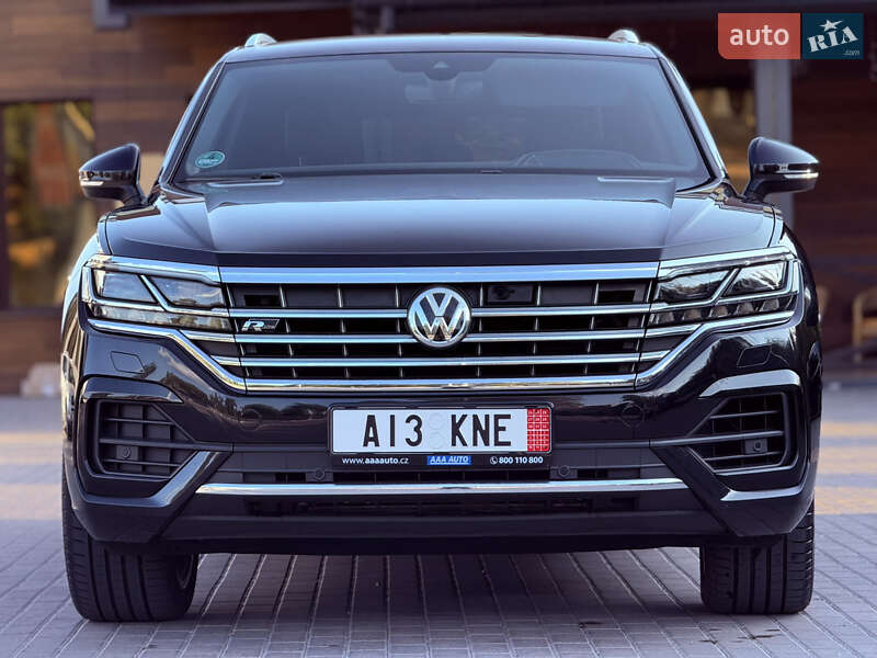 Внедорожник / Кроссовер Volkswagen Touareg 2019 в Ровно