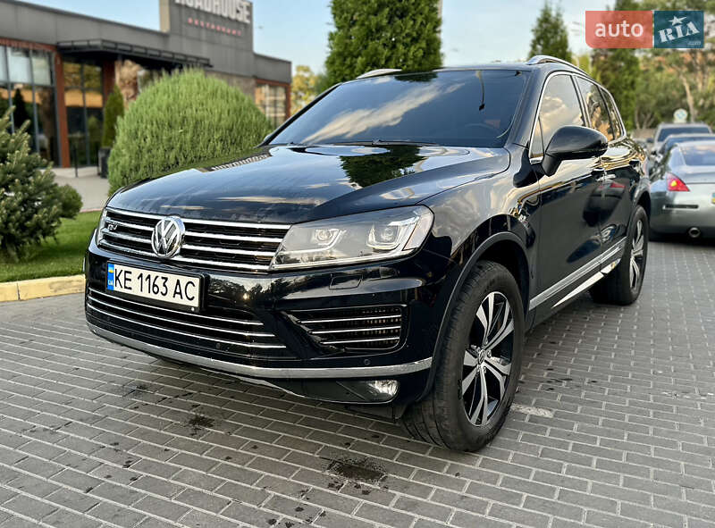 Внедорожник / Кроссовер Volkswagen Touareg 2018 в Днепре