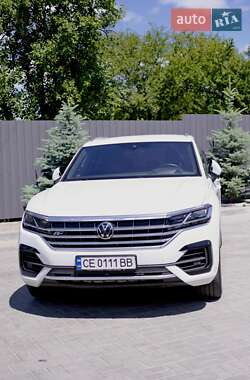 Внедорожник / Кроссовер Volkswagen Touareg 2020 в 