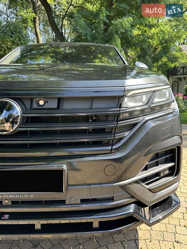 Внедорожник / Кроссовер Volkswagen Touareg 2023 в Киеве