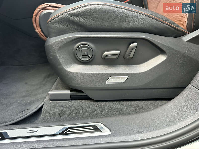 Внедорожник / Кроссовер Volkswagen Touareg 2024 в Киеве фото 16 Внедорожник / Кроссовер Volkswagen Touareg 2024 в Киеве