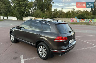 Внедорожник / Кроссовер Volkswagen Touareg 2017 в 