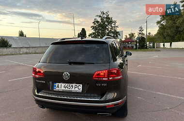 Внедорожник / Кроссовер Volkswagen Touareg 2017 в 