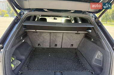 Внедорожник / Кроссовер Volkswagen Touareg 2023 в 