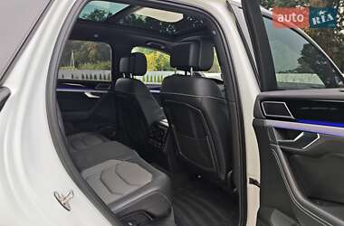 Внедорожник / Кроссовер Volkswagen Touareg 2023 в 