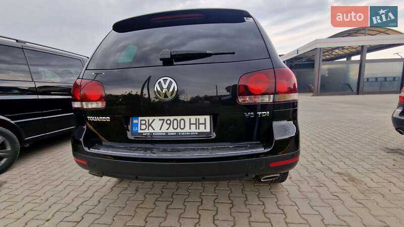 Внедорожник / Кроссовер Volkswagen Touareg 2009 в Радехове