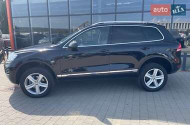 Внедорожник / Кроссовер Volkswagen Touareg 2012 в 