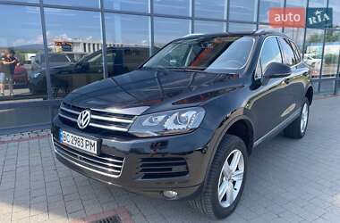 Внедорожник / Кроссовер Volkswagen Touareg 2012 в 
