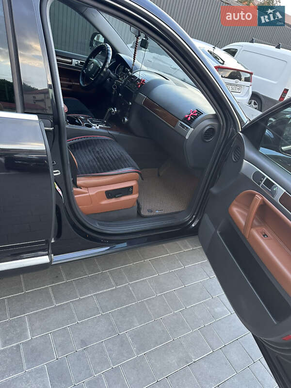 Внедорожник / Кроссовер Volkswagen Touareg 2008 в Виннице