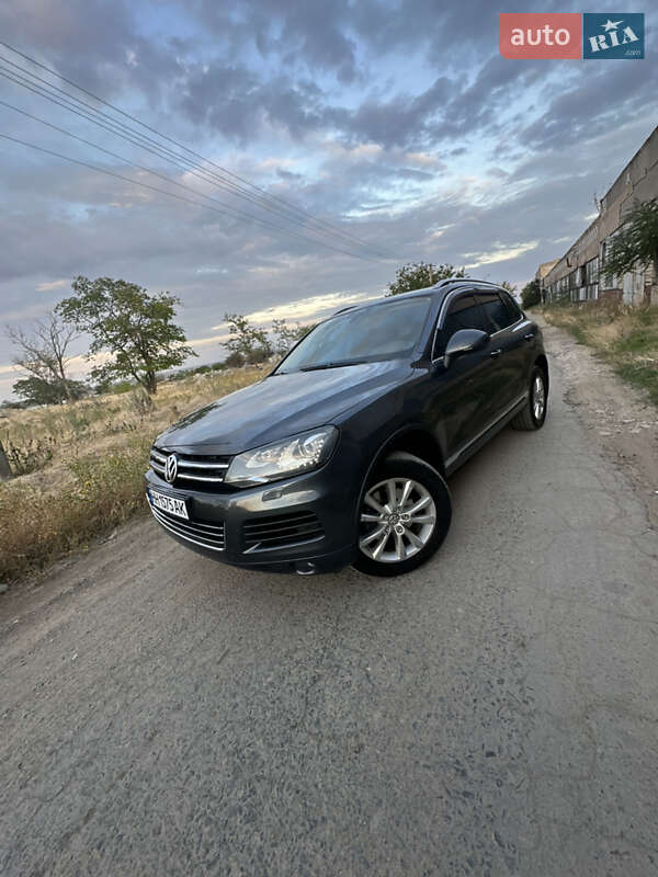 Внедорожник / Кроссовер Volkswagen Touareg 2013 в Одессе фото 12 Внедорожник / Кроссовер Volkswagen Touareg 2013 в Одессе