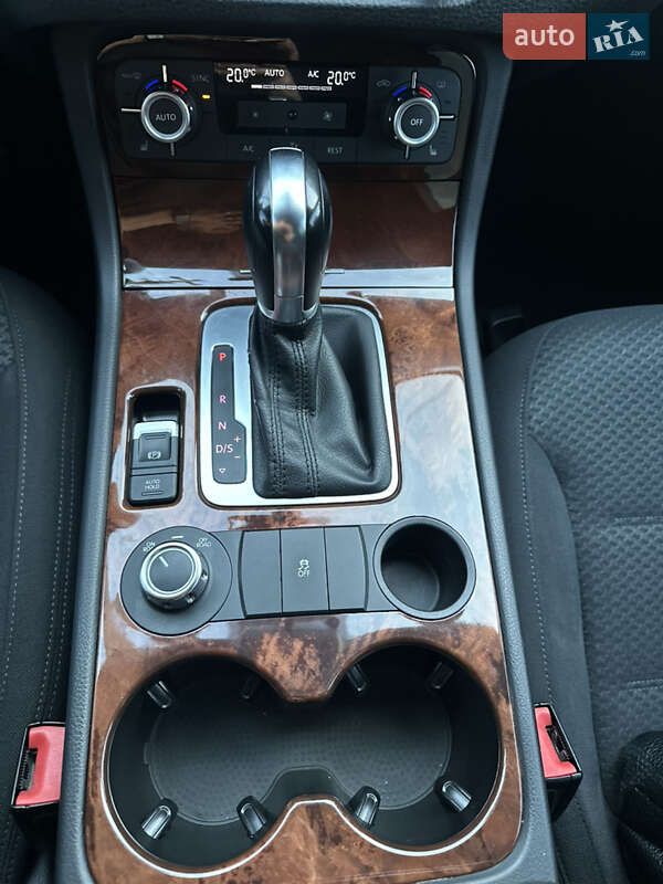 Внедорожник / Кроссовер Volkswagen Touareg 2013 в Одессе фото 19 Внедорожник / Кроссовер Volkswagen Touareg 2013 в Одессе