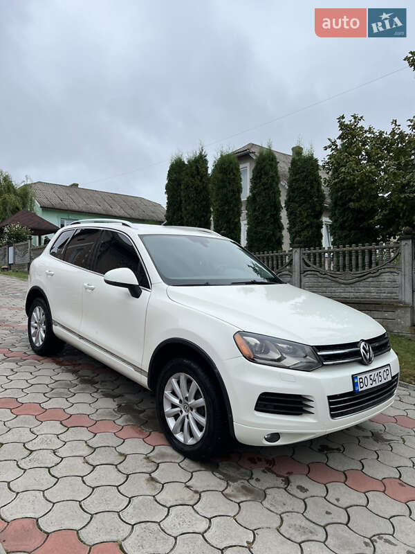 Внедорожник / Кроссовер Volkswagen Touareg 2010 в Теребовле