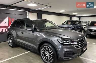Внедорожник / Кроссовер Volkswagen Touareg 2024 в Львове