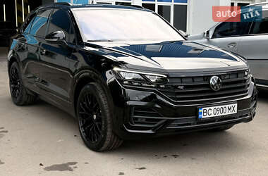 Позашляховик / Кросовер Volkswagen Touareg 2022 в Львові