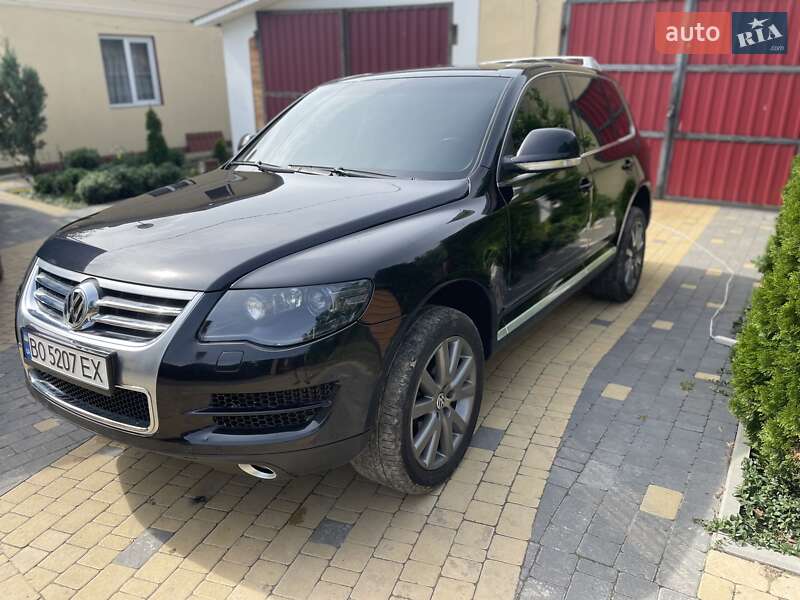 Позашляховик / Кросовер Volkswagen Touareg 2007 в Тернополі