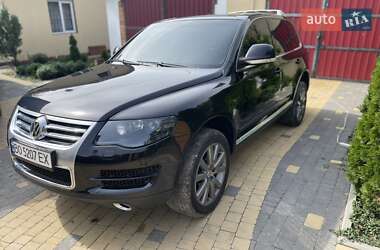 Внедорожник / Кроссовер Volkswagen Touareg 2007 в 