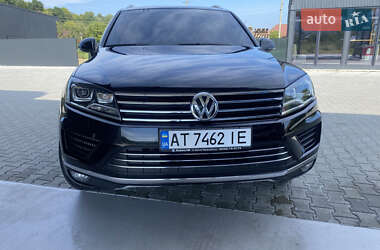 Позашляховик / Кросовер Volkswagen Touareg 2016 в Коломиї