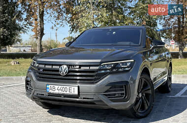 Позашляховик / Кросовер Volkswagen Touareg 2021 в Вінниці