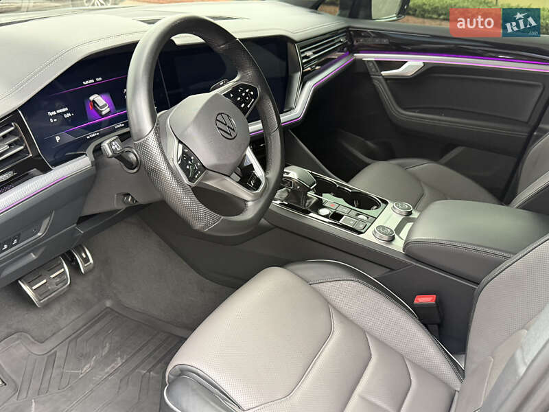 Внедорожник / Кроссовер Volkswagen Touareg 2020 в Виноградове