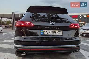 Внедорожник / Кроссовер Volkswagen Touareg 2023 в 