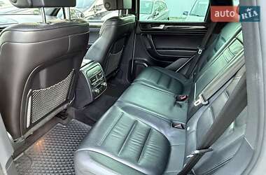 Внедорожник / Кроссовер Volkswagen Touareg 2014 в 