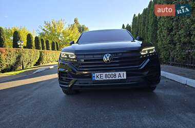 Позашляховик / Кросовер Volkswagen Touareg 2022 в Ірпені