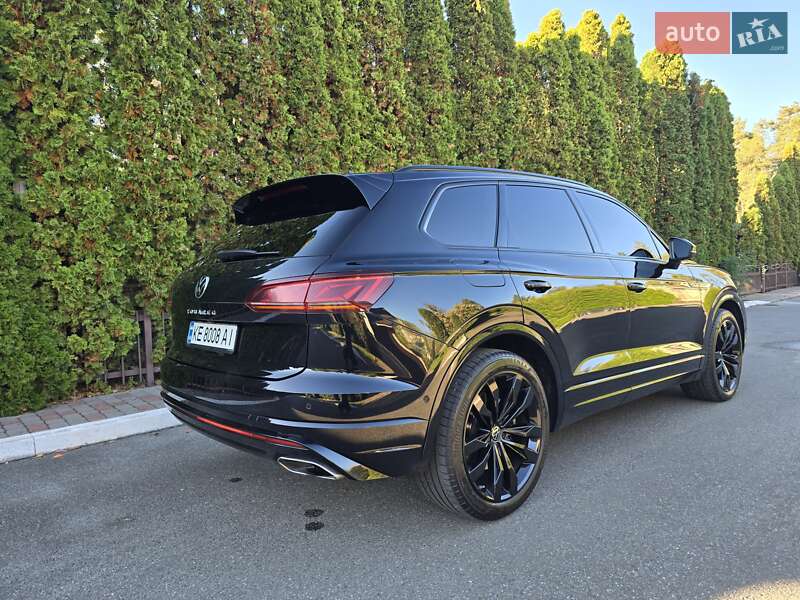 Внедорожник / Кроссовер Volkswagen Touareg 2022 в Ирпене