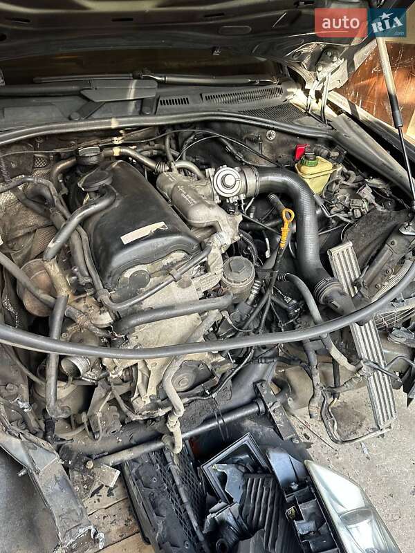 Внедорожник / Кроссовер Volkswagen Touareg 2004 в Львове фото 5 Внедорожник / Кроссовер Volkswagen Touareg 2004 в Львове