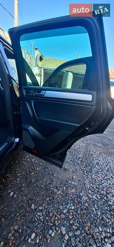 Внедорожник / Кроссовер Volkswagen Touareg 2014 в Виннице фото 54 Внедорожник / Кроссовер Volkswagen Touareg 2014 в Виннице