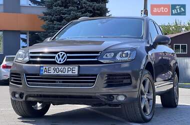 Позашляховик / Кросовер Volkswagen Touareg 2012 в Дніпрі
