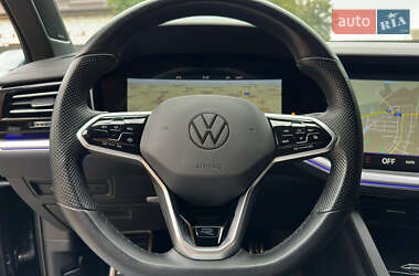 Внедорожник / Кроссовер Volkswagen Touareg 2022 в 