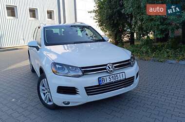 Позашляховик / Кросовер Volkswagen Touareg 2013 в Лохвиці