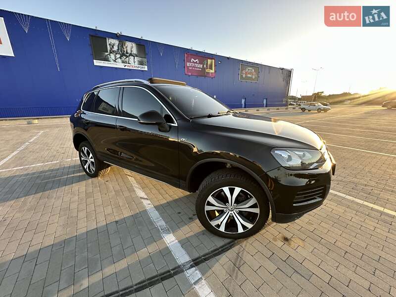 Внедорожник / Кроссовер Volkswagen Touareg 2011 в Виннице фото 33 Внедорожник / Кроссовер Volkswagen Touareg 2011 в Виннице