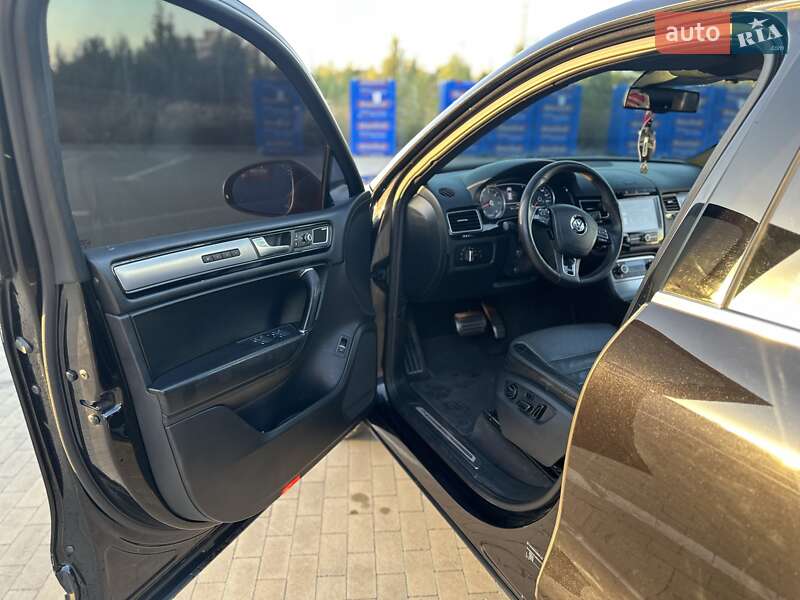 Внедорожник / Кроссовер Volkswagen Touareg 2011 в Виннице фото 38 Внедорожник / Кроссовер Volkswagen Touareg 2011 в Виннице