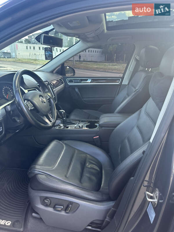 Внедорожник / Кроссовер Volkswagen Touareg 2012 в Черкассах фото 11 Внедорожник / Кроссовер Volkswagen Touareg 2012 в Черкассах