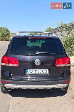 Позашляховик / Кросовер Volkswagen Touareg 2005 в 