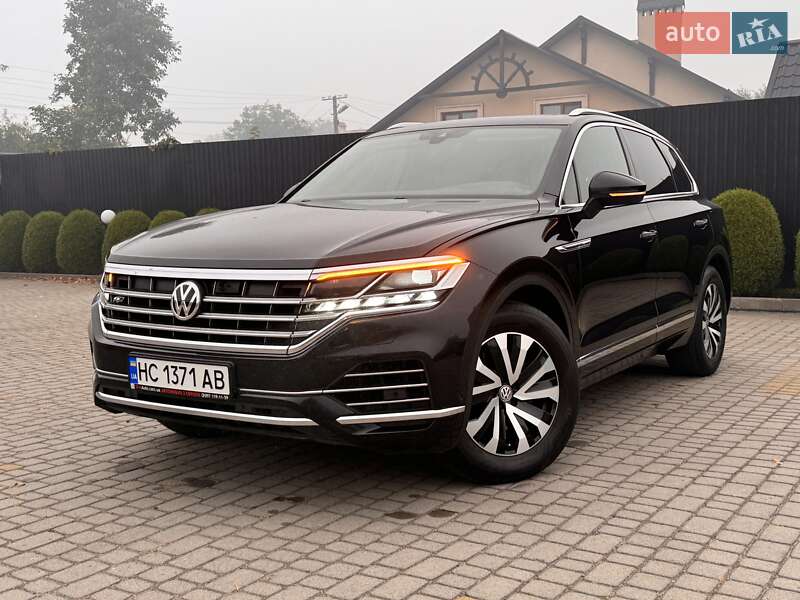 Внедорожник / Кроссовер Volkswagen Touareg 2019 в Львове фото 18 Внедорожник / Кроссовер Volkswagen Touareg 2019 в Львове
