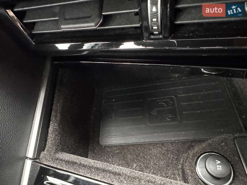 Внедорожник / Кроссовер Volkswagen Touareg 2019 в Львове фото 44 Внедорожник / Кроссовер Volkswagen Touareg 2019 в Львове